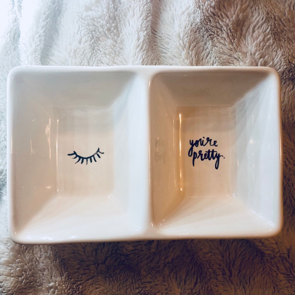 Rae dunn tray